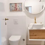 Litore * بولا